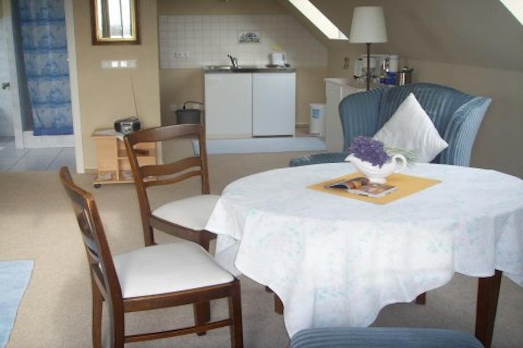Ferienwohnungen Auf Dem Carlshof In Jork - Altes Land Room photo
