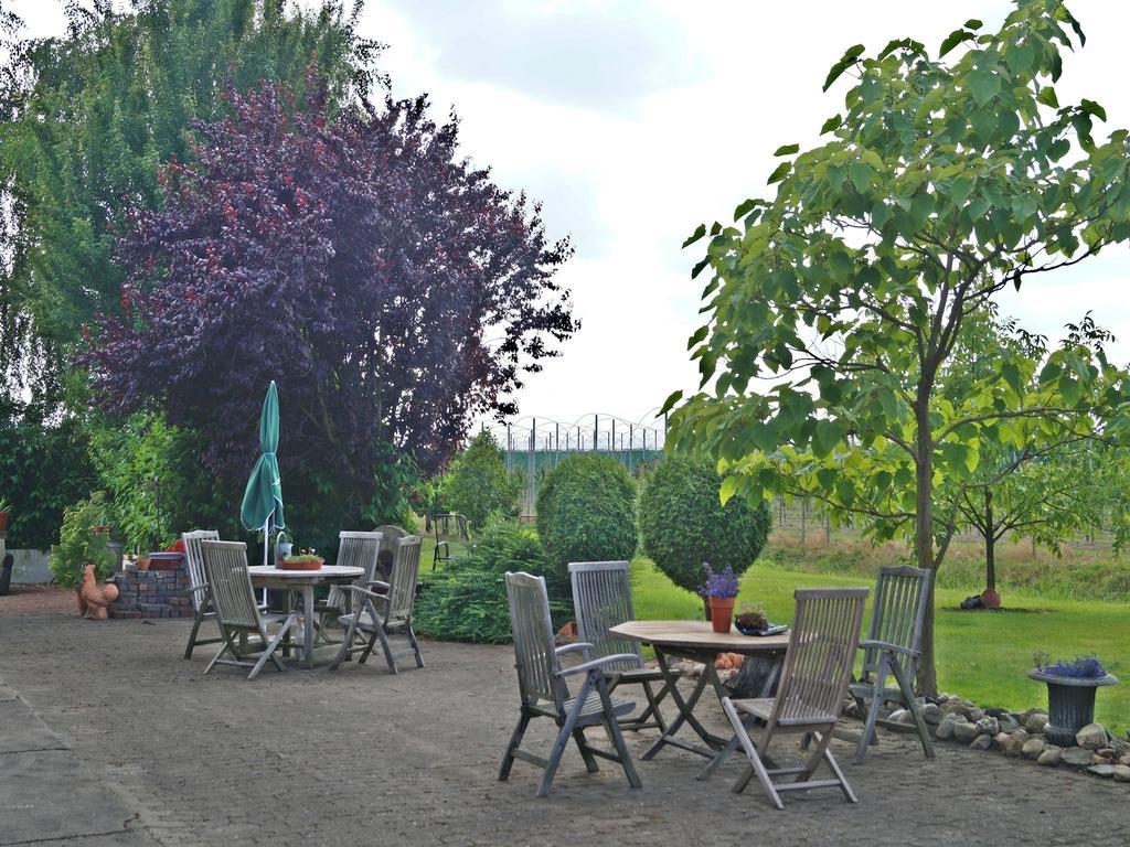 Ferienwohnungen Auf Dem Carlshof In Jork - Altes Land Exterior photo